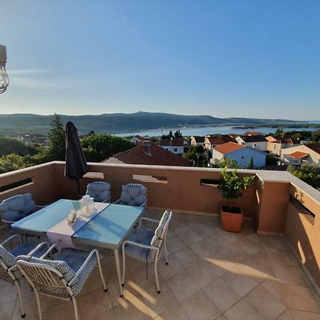 Allure Apartment Kornić Zewnętrze zdjęcie