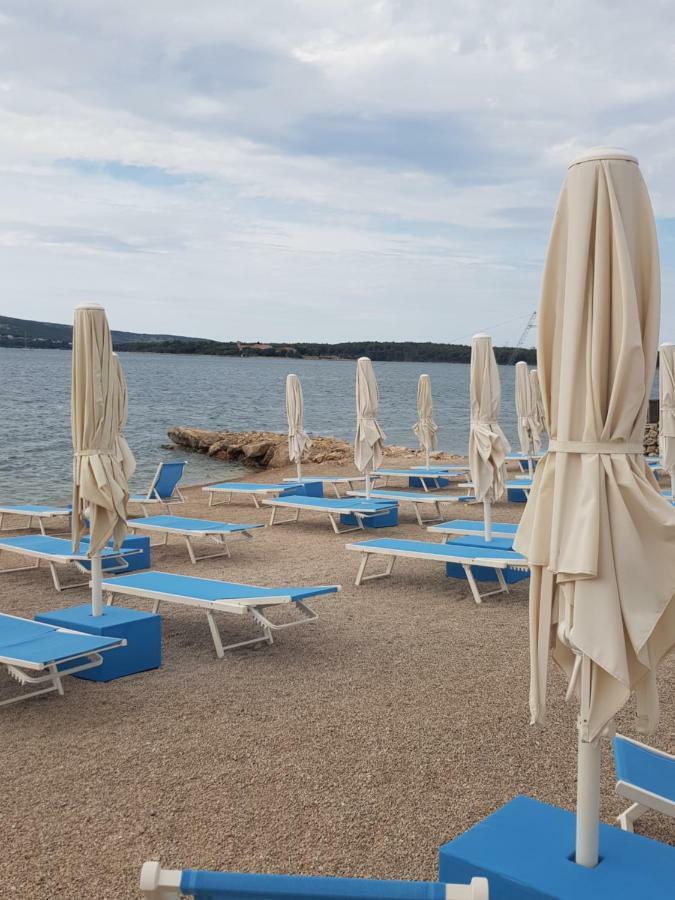 Allure Apartment Kornić Zewnętrze zdjęcie