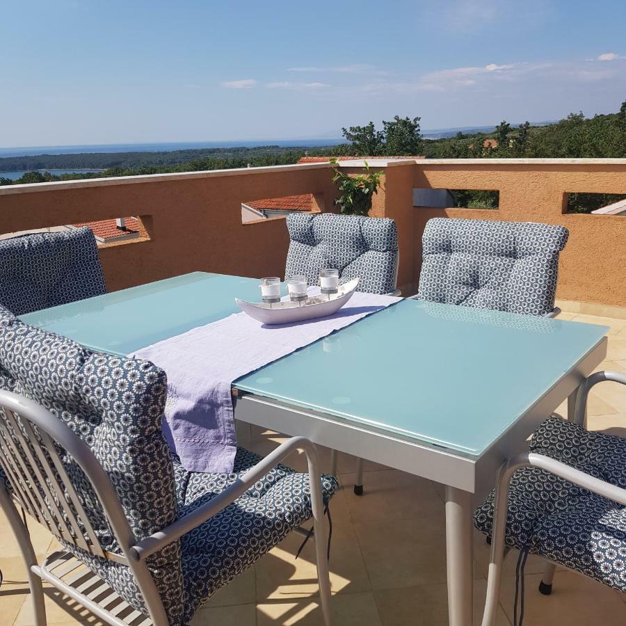 Allure Apartment Kornić Zewnętrze zdjęcie